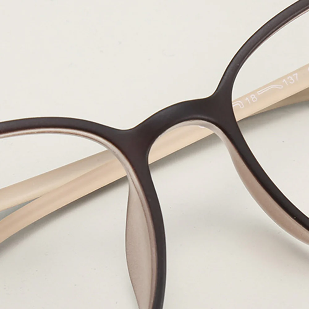 Round Ultra Lightweight Eyeglass Frames with Prescription Lenses VK2100 - Image 2